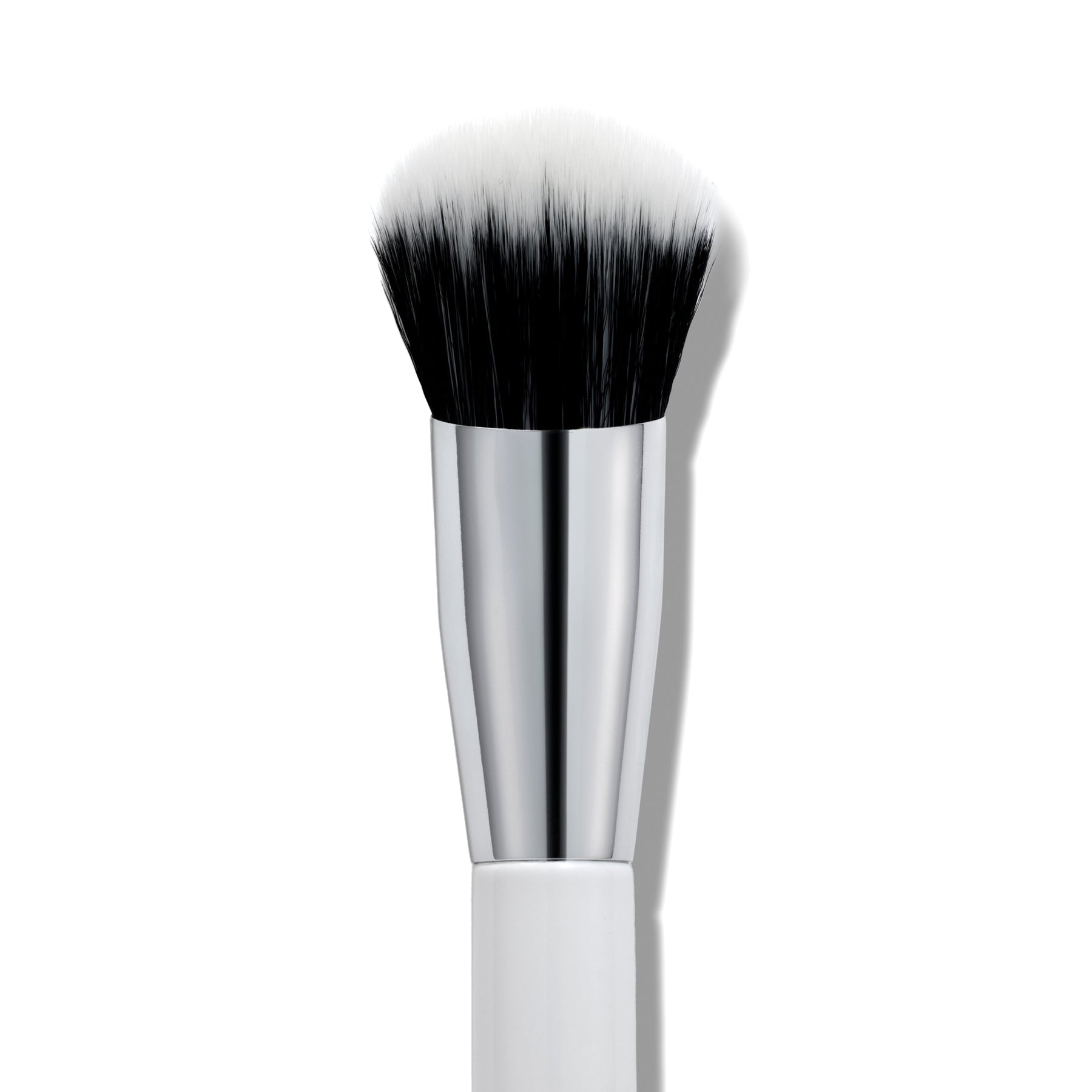 Angled Blending Face Brush - Classic Wear