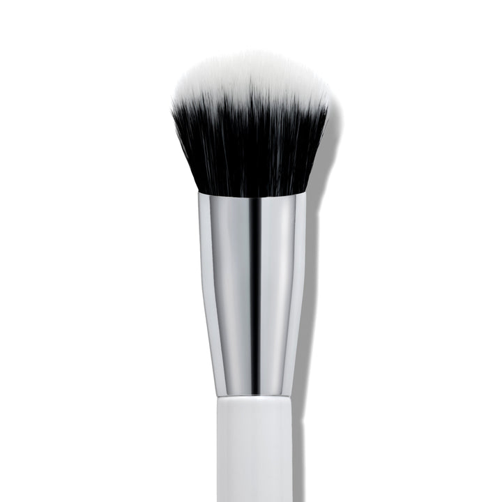 Angled Blending Face Brush - Classic Wear